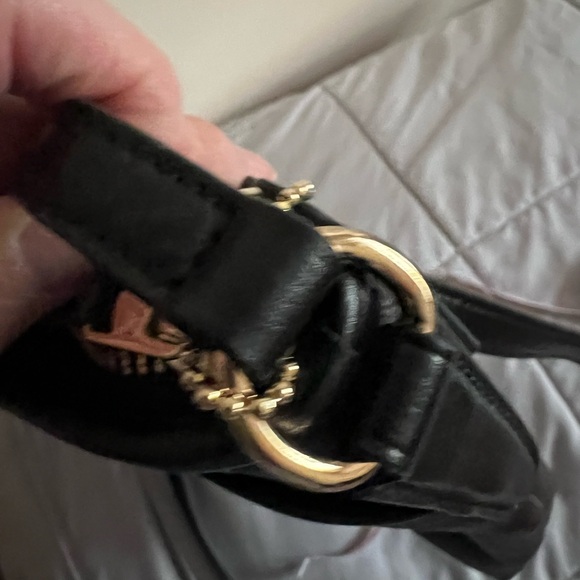 Coach crossbody with gold hardware. - Picture 3 of 8